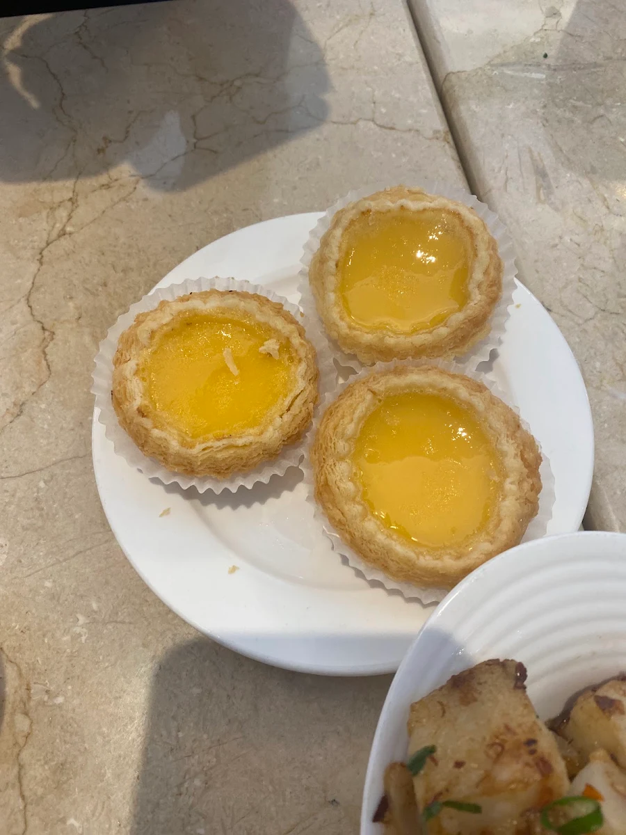 egg custard tarts 松化蛋挞中